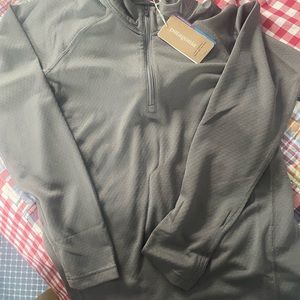 NWT Kids Patagonia Capilene Mid weight Zip-neck size M